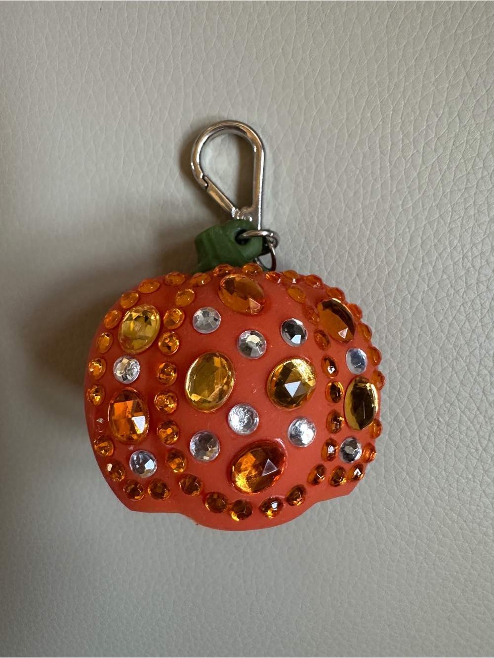 Bath & Body Works Sparkly Pumpkin PocketBac Keychain Rhinestone Charm Holder NEW
